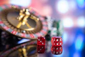 Antarmuka mobile zom188 menampilkan live-dealer tables dan sportsbook